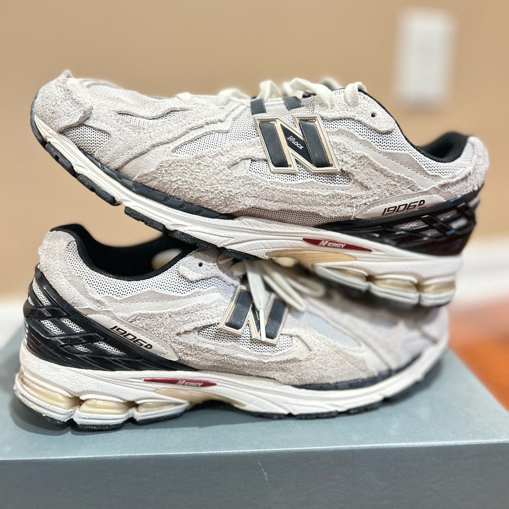 New Balance 1906D